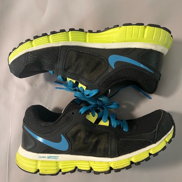 Nike Womens Dual Fusion ST2 454240-018 Black Blue Running Sneakers Size 8 - Picture 1 of 8